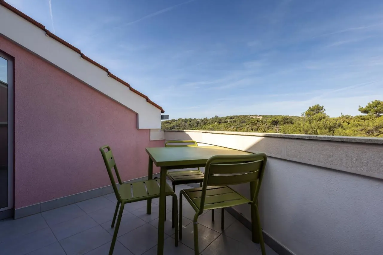 3M-Polic Apartment Mali Losinj 0*,  Croatia